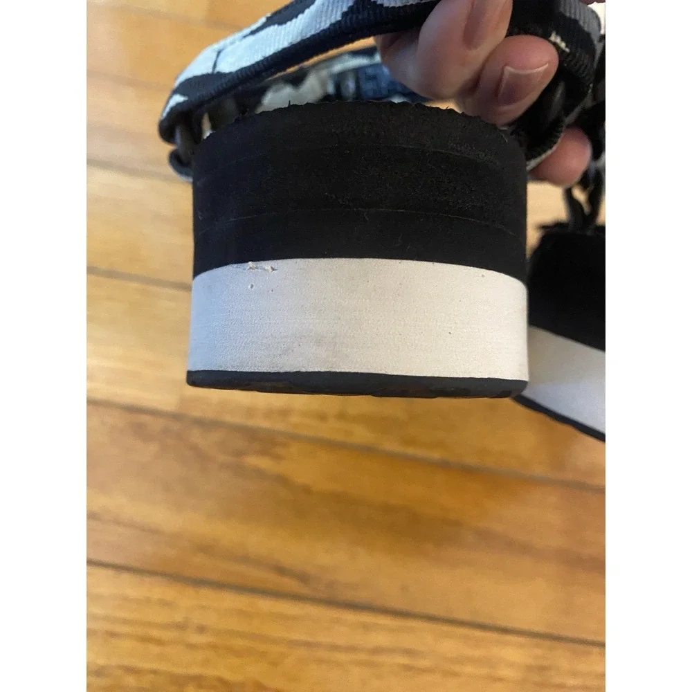 Teva Womens Sandals Flatform Universal Balance Size 8 Platform  Black